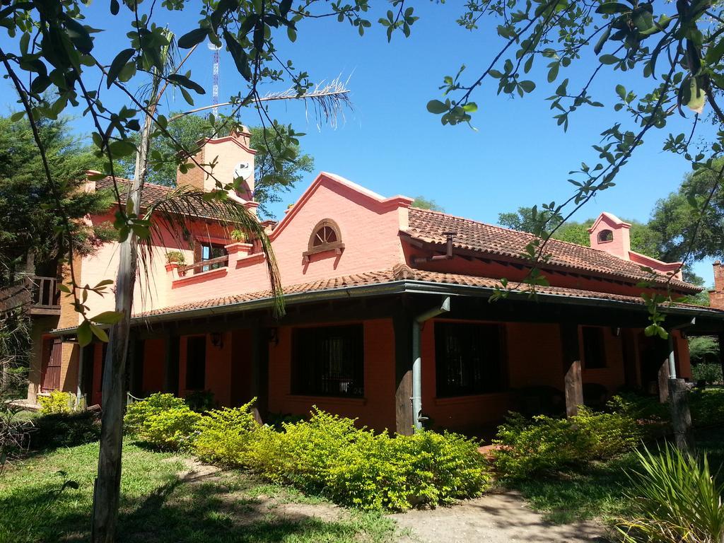 Las Curiosas Hotel Avia Terai Zewnętrze zdjęcie