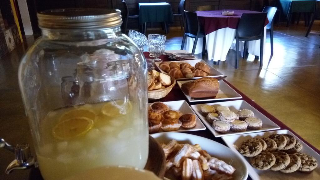 Las Curiosas Hotel Avia Terai Zewnętrze zdjęcie
